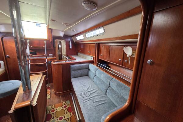 Juels 38ft Moody Yacht For Sale