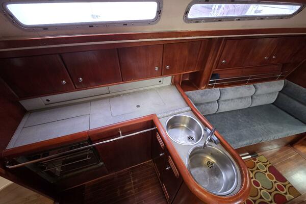 Juels 38ft Moody Yacht For Sale
