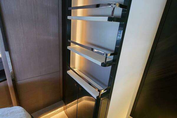 Sunseeker 68 Manhattan Yacht For Sale