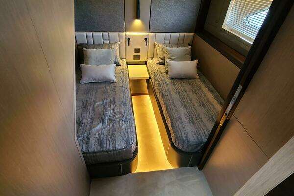 Sunseeker 68 Manhattan Yacht For Sale