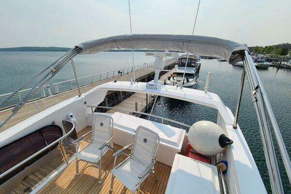Sunseeker 68 Manhattan Yacht For Sale