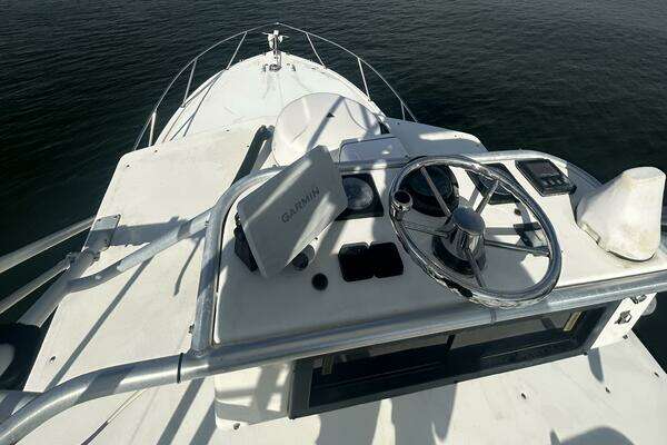 Photo of the 1995 Carolina Classic 28 Express