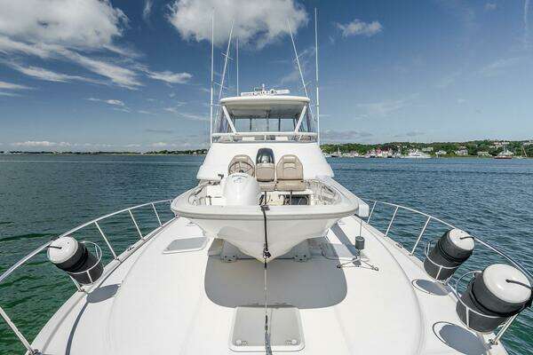 Photo of the 2005 Riviera 51 Flybridge "Chillax"