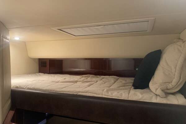 Sea Ray 52 SUNDANCER Yacht For Sale