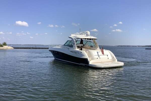 Sea Ray 52 SUNDANCER Yacht For Sale