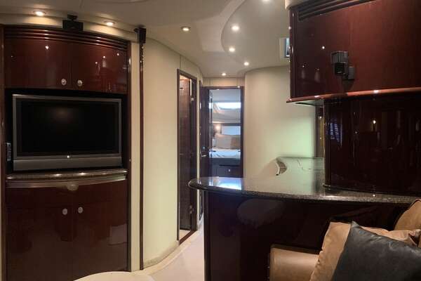 Sea Ray 52 SUNDANCER Yacht For Sale