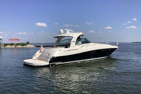 Sea Ray 52 SUNDANCER Yacht For Sale