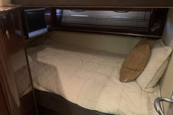 Sea Ray 52 SUNDANCER Yacht For Sale