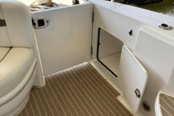 Sea Ray 52 SUNDANCER Yacht For Sale