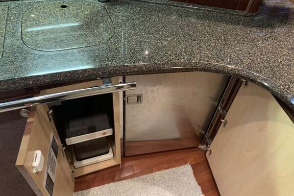 Sea Ray 52 SUNDANCER Yacht For Sale