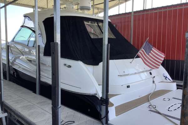 Sea Ray 52 SUNDANCER Yacht For Sale