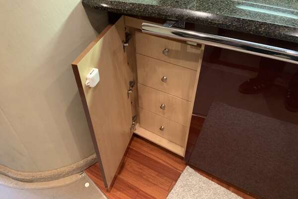 Sea Ray 52 SUNDANCER Yacht For Sale