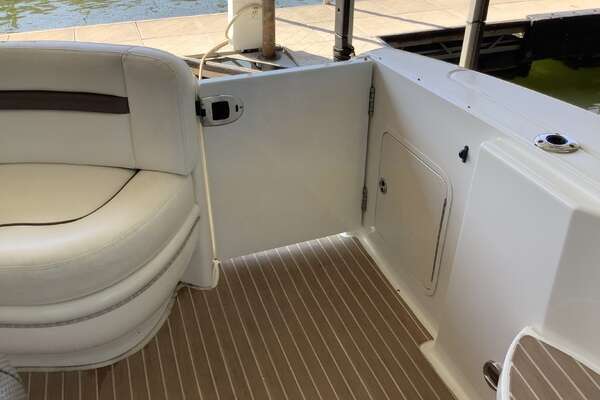 Sea Ray 52 SUNDANCER Yacht For Sale