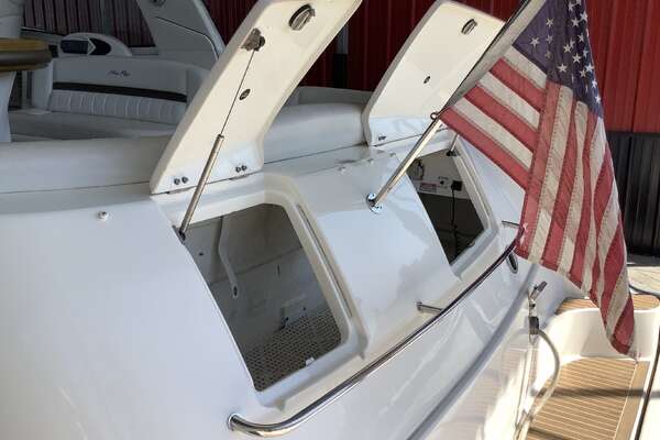 Sea Ray 52 SUNDANCER Yacht For Sale