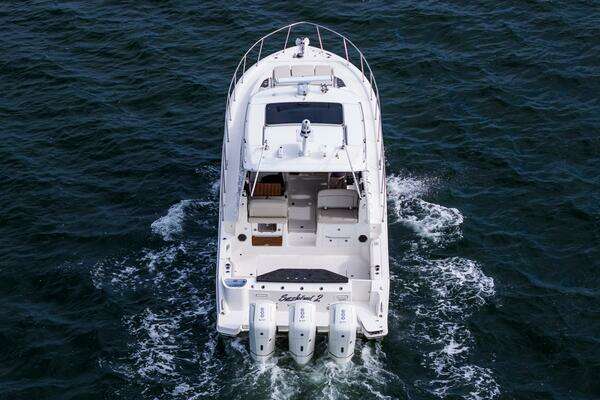 2024 Boston Whaler 40