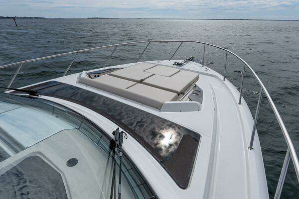 2024 Boston Whaler 40