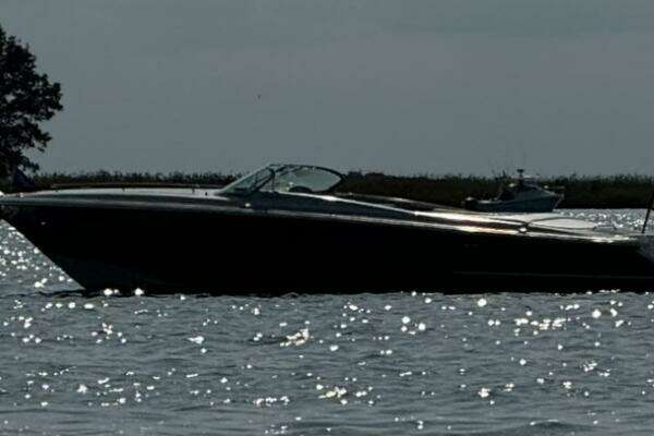 Photo of the 2006 Chris-Craft Corsair Heritage Edition "Sassy Girl"