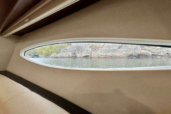 Regal 42 Sport Coupe Yacht For Sale