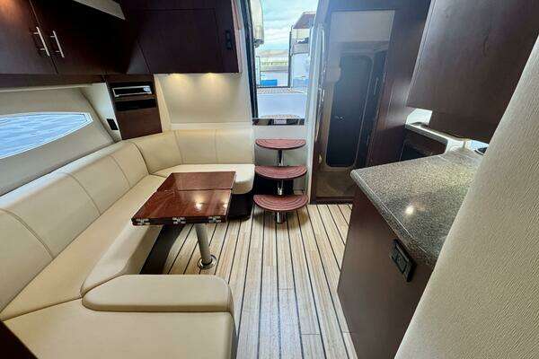 Regal 42 Sport Coupe Yacht For Sale