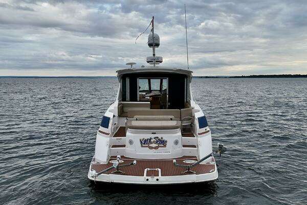 Regal 42 Sport Coupe Yacht For Sale