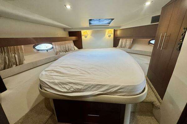 Regal 42 Sport Coupe Yacht For Sale