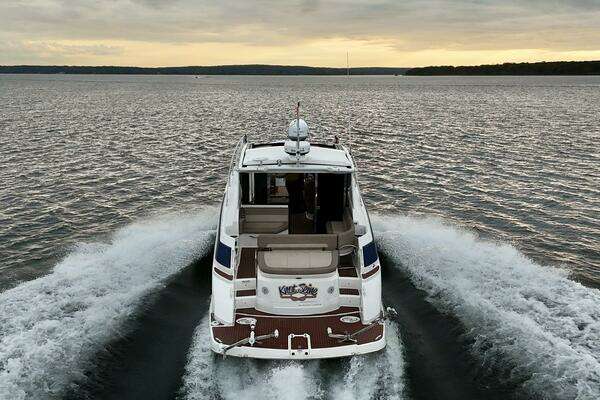 Regal 42 Sport Coupe Yacht For Sale