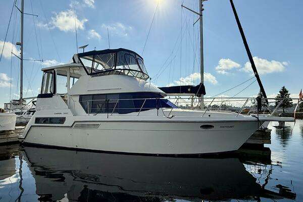35-ft-Carver-1995-355 Aft Cabin-Midland Ontario Canada yacht for sale