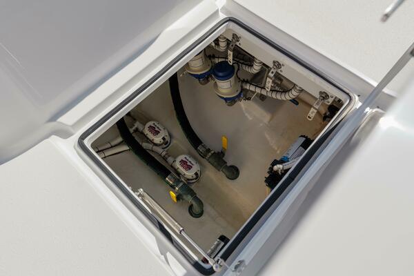 Onslow Bay TE Pelagic Predator- Storage