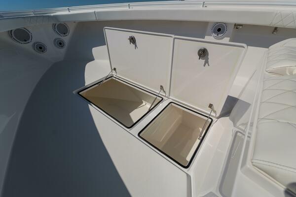 Onslow Bay TE Pelagic Predator- Storage