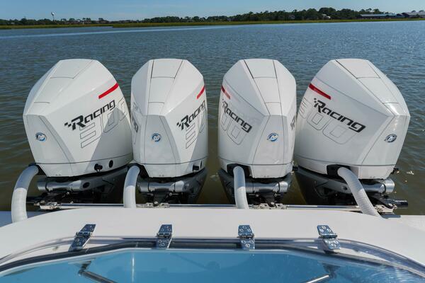 Onslow Bay TE Pelagic Predator- Engines