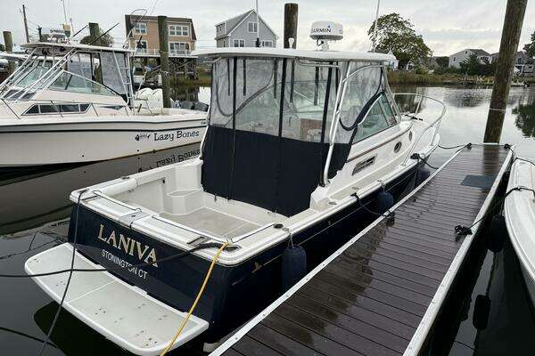 Photo of the 2005 Back Cove 26 Hardtop Express "Laniva"