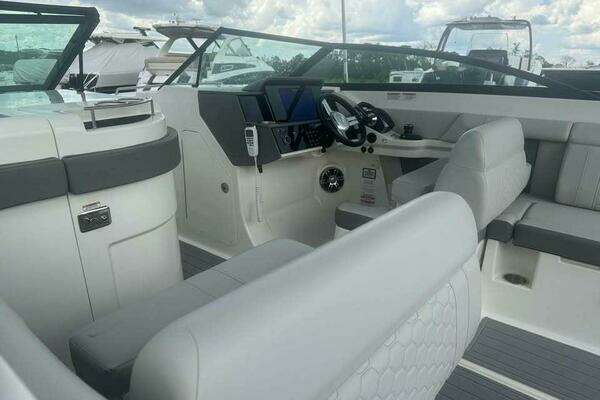 2022 Sea Ray 29
