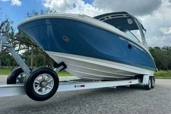 Photo of the 2022 Sea Ray 
