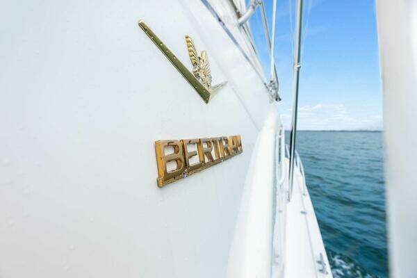 Bertram Convertible Yacht For Sale