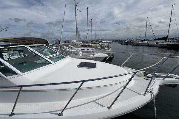 Photo of the 1999 Tiara Yachts 2900 Open