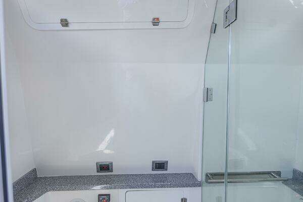 HCB 53 Suenos Yacht For Sale