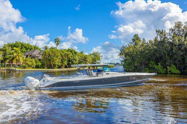 HCB 53 Suenos Yacht For Sale