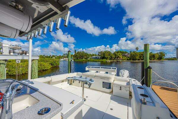 HCB 53 Suenos Yacht For Sale