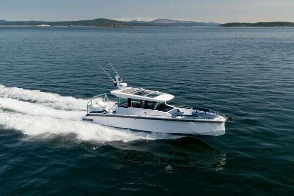 29-ft-Axopar-2025-Aft Sofa Bench-241041-Vancouver Canada yacht for sale