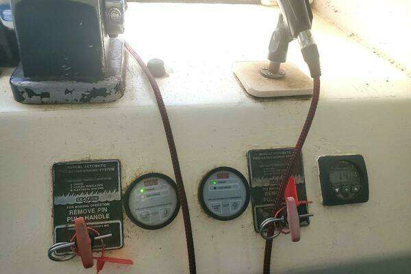 2003 Aluminum Cruiser 54