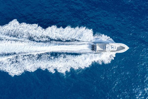 Remote Work 37ft SeaVee Yacht For Sale