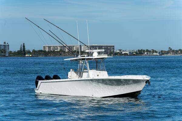 SeaVee 370z Yacht For Sale