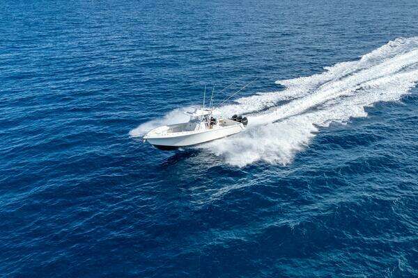 SeaVee 370z Yacht For Sale