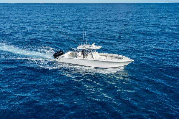 SeaVee 370z Yacht For Sale