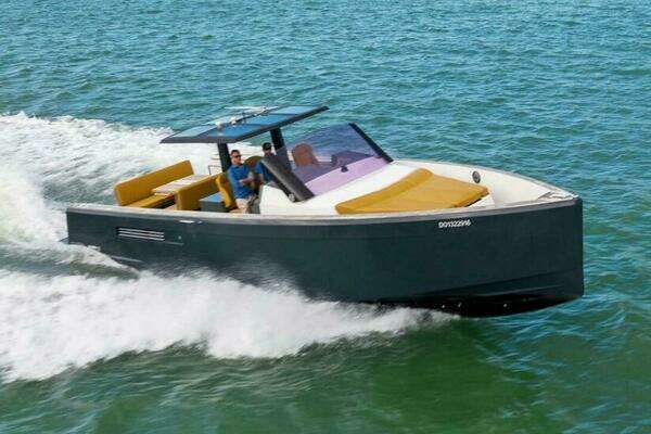 40-ft-Fjord-2011-40 Open-GREY BELLE-Miami Beach Florida United States yacht for sale