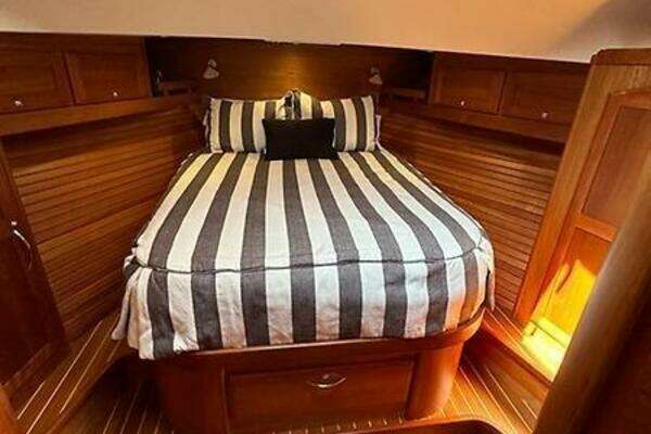 Sabre Express Yacht For Sale