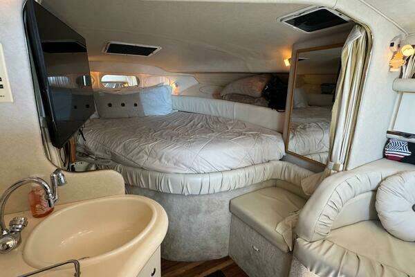 1997 Sea Ray 33