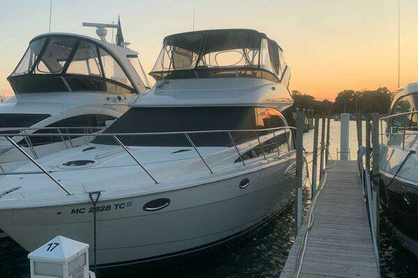 Meridian 391 Yacht For Sale
