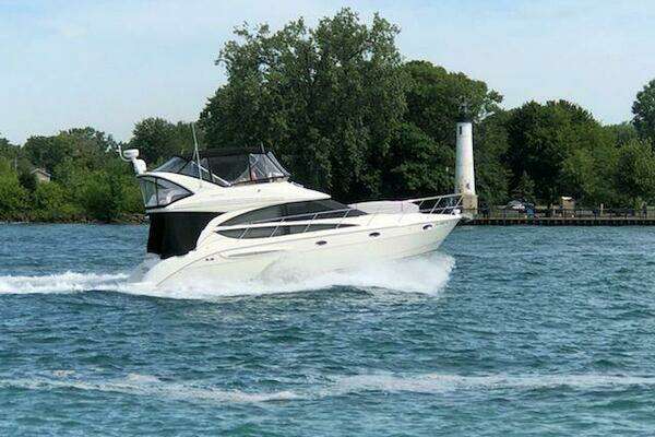 Meridian 391 Yacht For Sale