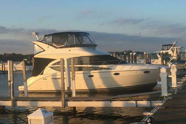 Meridian 391 Yacht For Sale